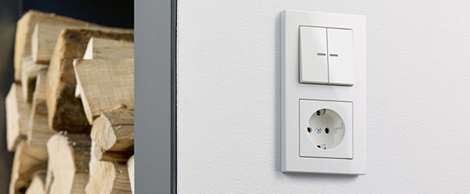 JUNG KNX Taster F 10 bei Elektro Voigt GmbH in Großbreitenbach OT Altenfeld