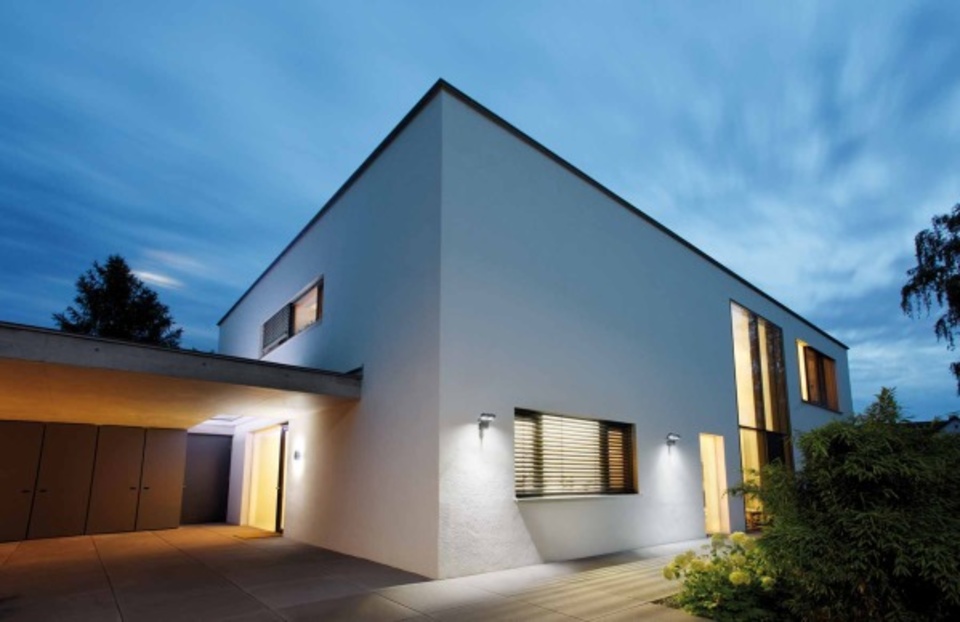 Aussenbeleuchtung bei Elektro Voigt GmbH in Großbreitenbach OT Altenfeld