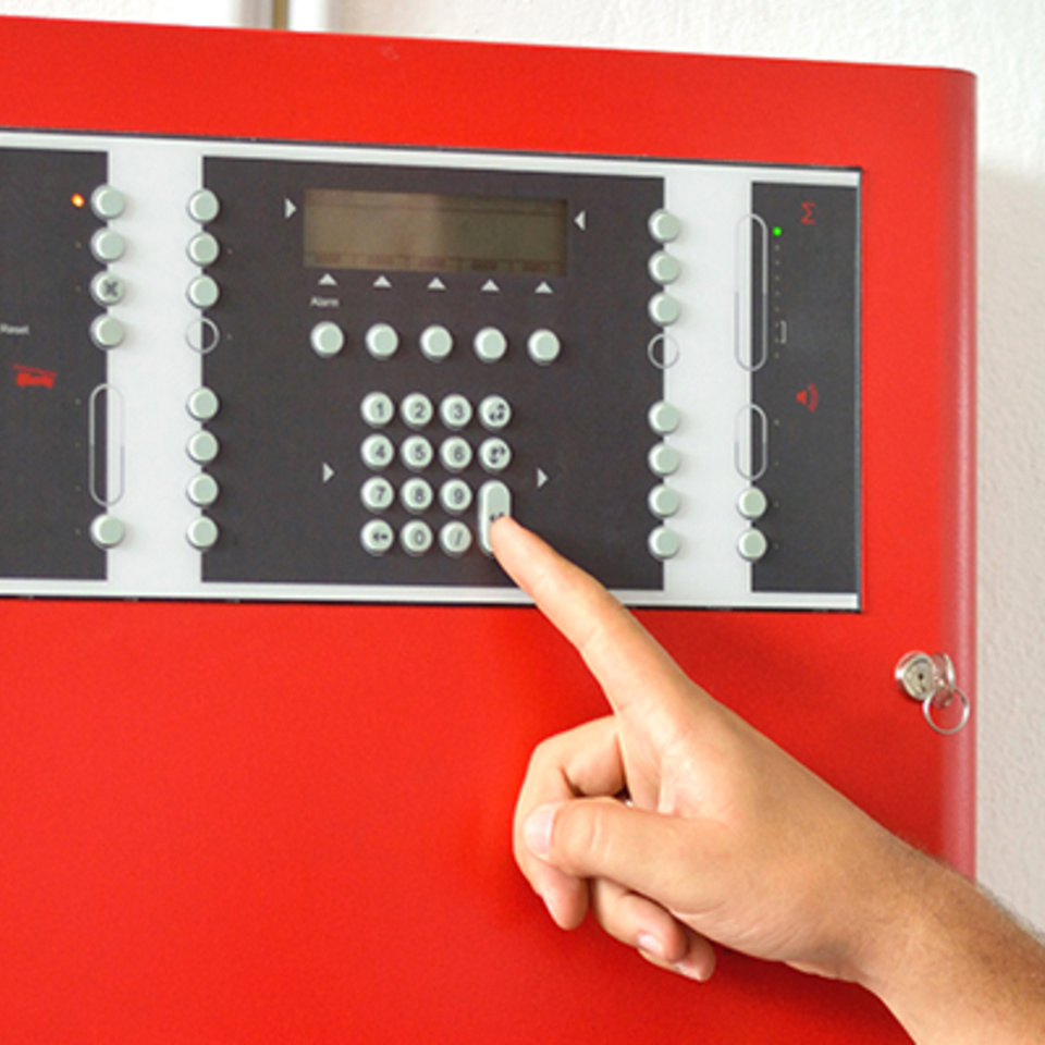 Brandmelde­anlagen bei Elektro Voigt GmbH in Großbreitenbach OT Altenfeld
